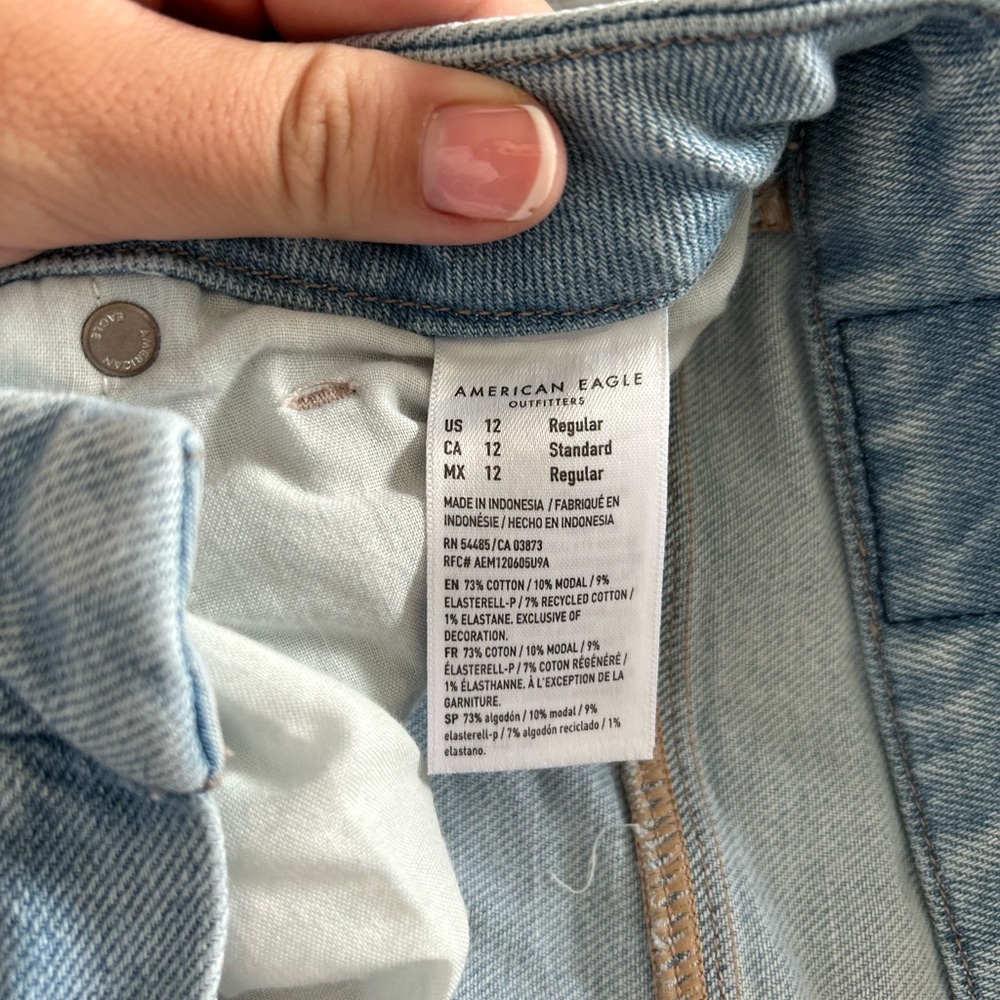 American eagle curvy mom jeans